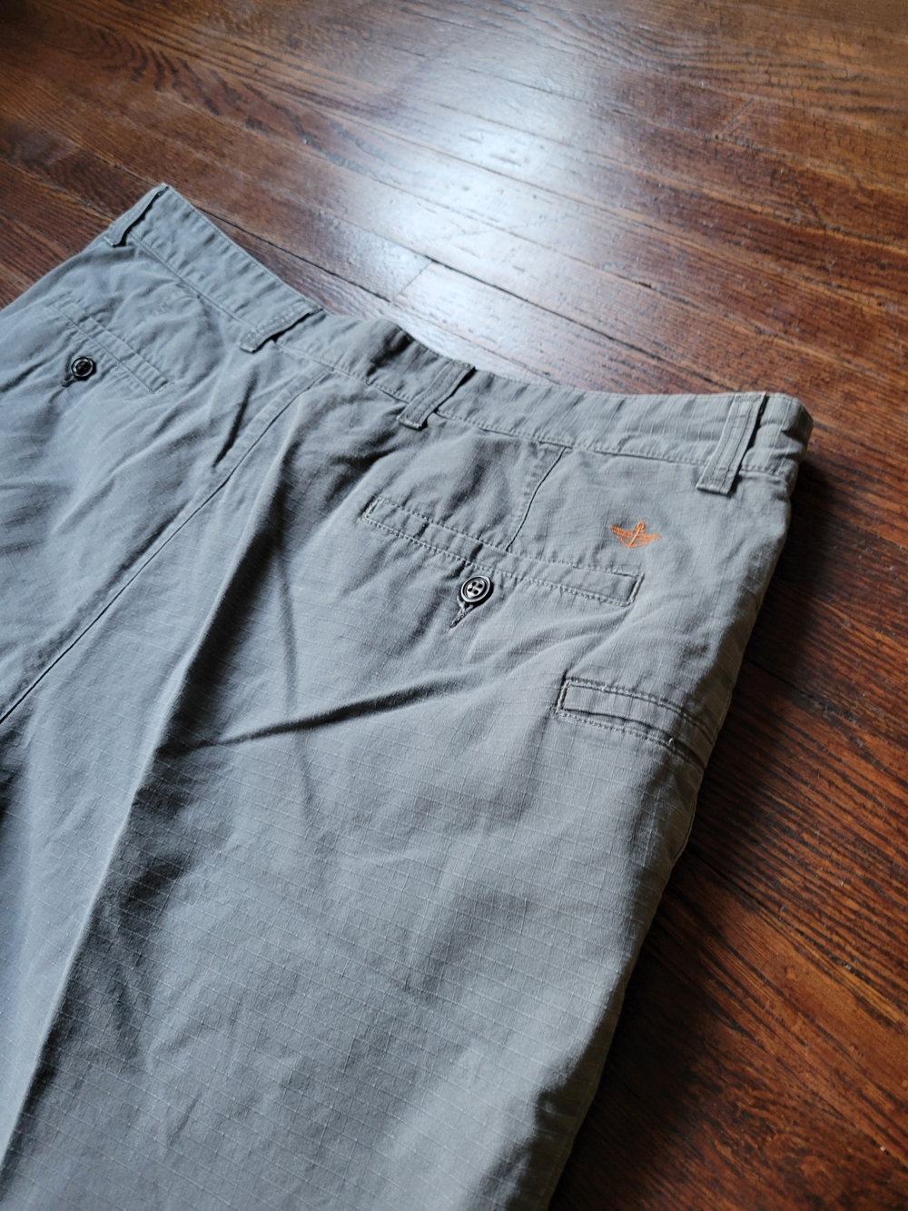 Dockers Size 40 Flat Front Chino Casual Gray Khaki Cotton Shorts Hiking Outdoor - Picture 13 of 15